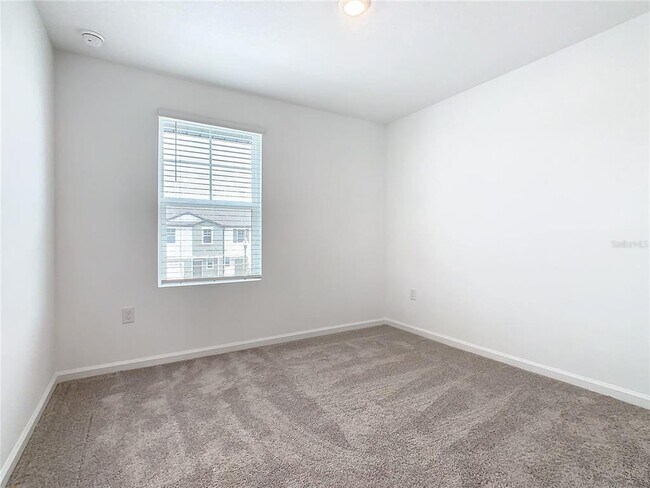 Building Photo - 3270 Vesara Dr