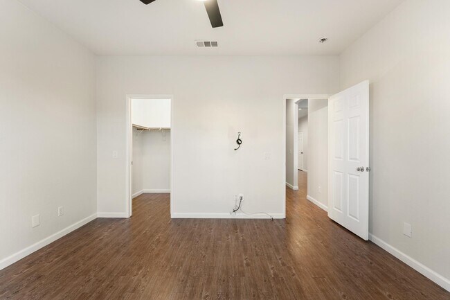 Building Photo - 82603 Grass Flat Ln