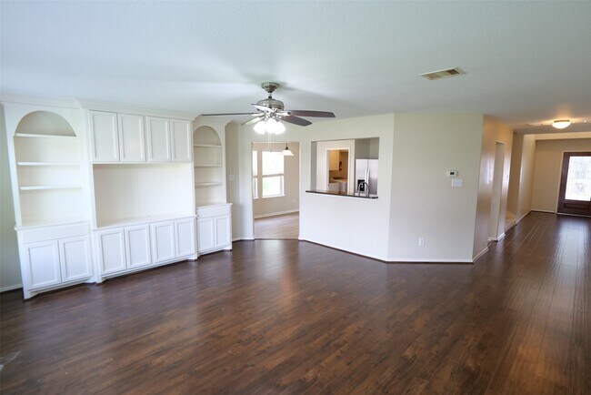 Building Photo - 24731 Cobble Canyon Ln