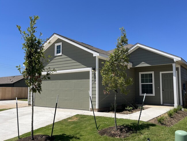 Building Photo - 312 Freshwater Dr