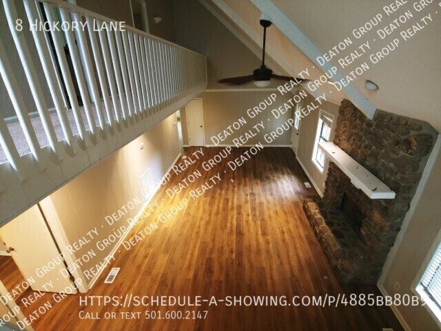 Building Photo - 8 Hickory Ln