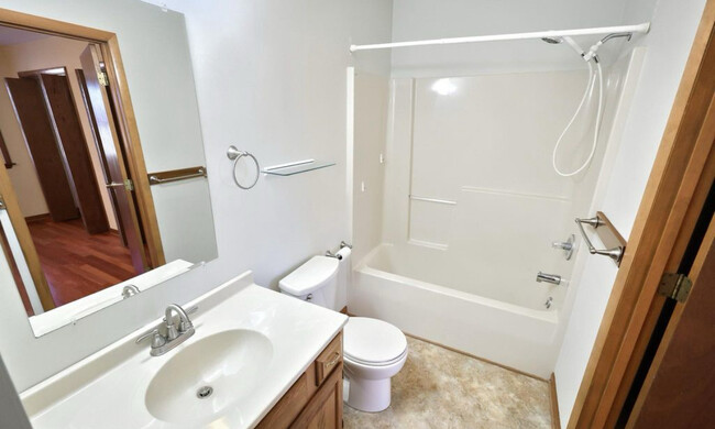 Full Bath - 10 Colonial Dr