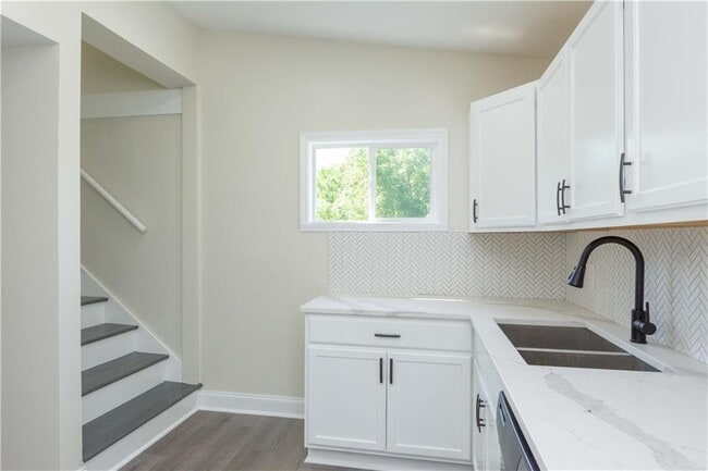 Building Photo - 1645 Abner Terrace NW