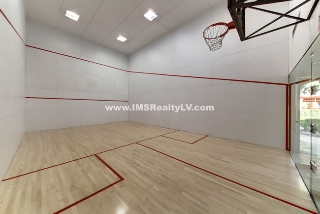 Building Photo - Meridian Furnished 1 Bd | 1 Ba Luxury Condo