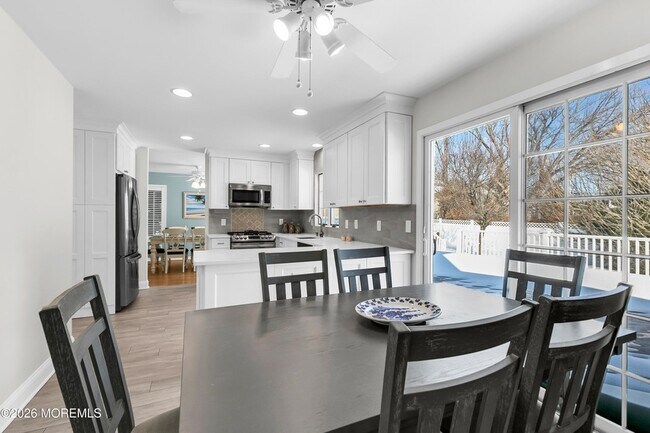 Building Photo - 79 Riverdale Ave