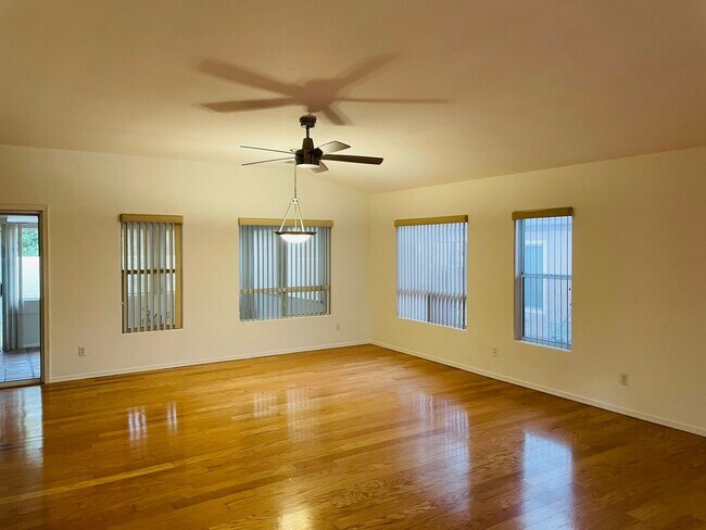 Building Photo - Cornville Property, Amante Verde Santa Fe