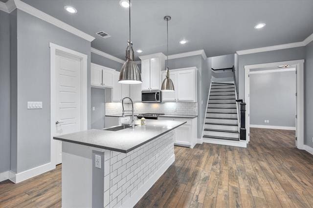 Building Photo - 216 Alvarado St