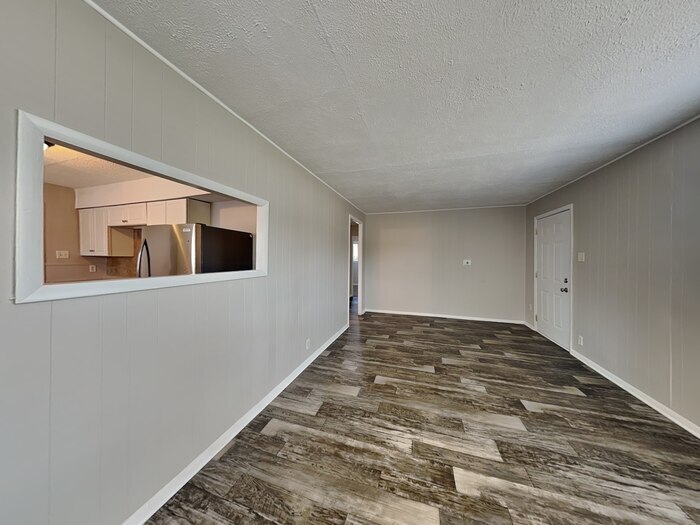 Building Photo - 514 Carol Dr
