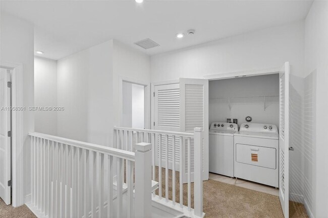 Building Photo - 3595 NW Solange Ct