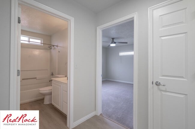 Building Photo - 3 Bedroom Home in Hurricane with Community Pool