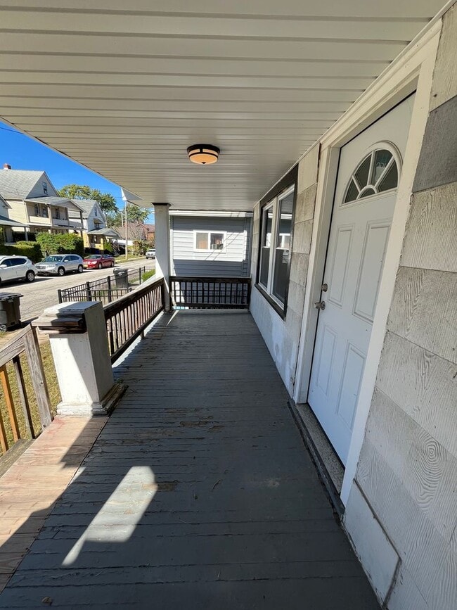 Building Photo - Cudell Area - 3 Bedroom - 1 Bath - Single ...