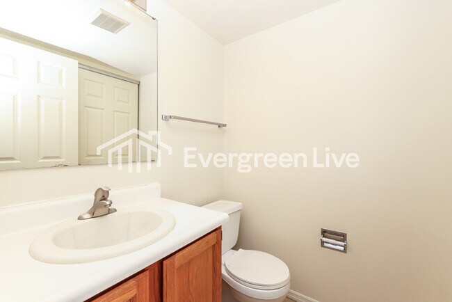 Building Photo - 6858 Charlesgate Rd