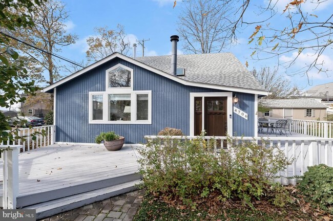 Building Photo - 4706 Frederick Ave