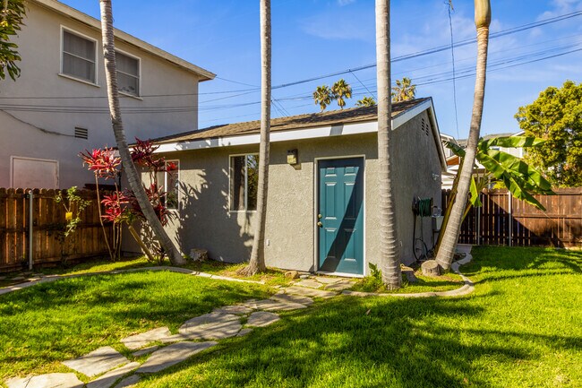 Building Photo - 1214 Emerald St