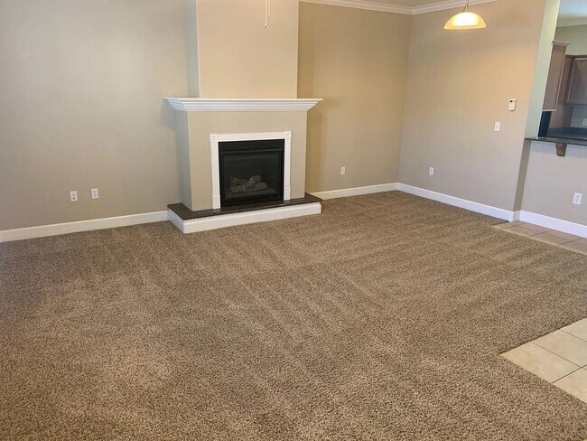 Building Photo - Charming 3/2 Craftsman Home in The Village...