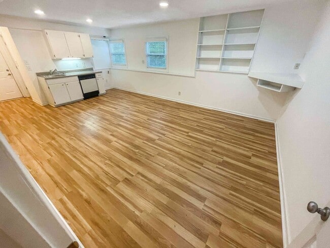 Building Photo - East Cobb - 3BR/2BA - Walton HS