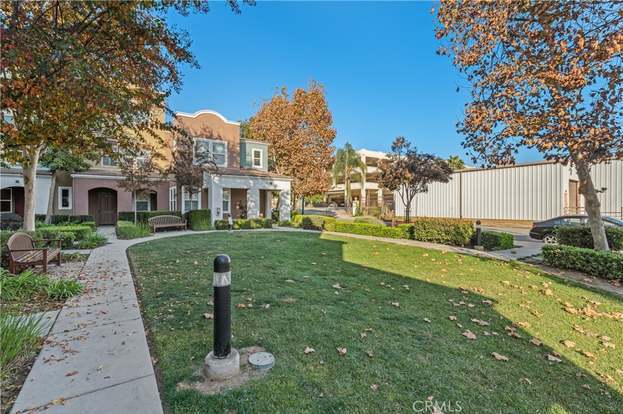 Building Photo - 534 N Cabernet Dr
