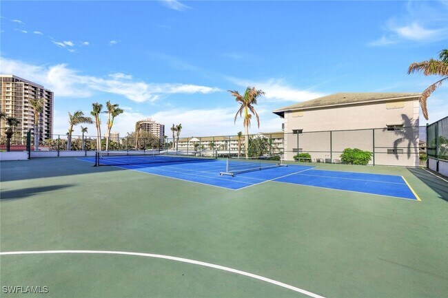Building Photo - 10684 Gulf Shore Dr