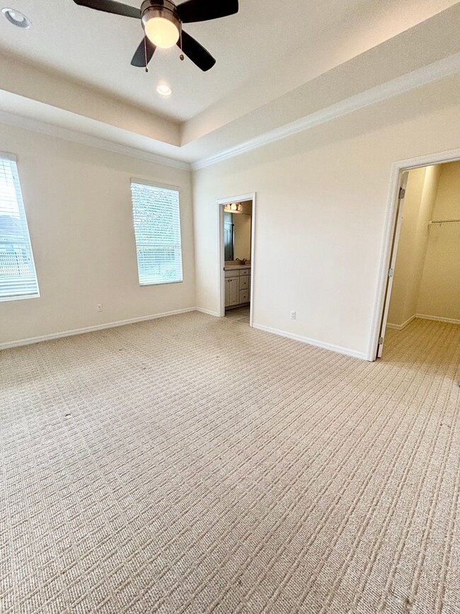 Building Photo - Available now! Overlook at Hamlin Winter G...