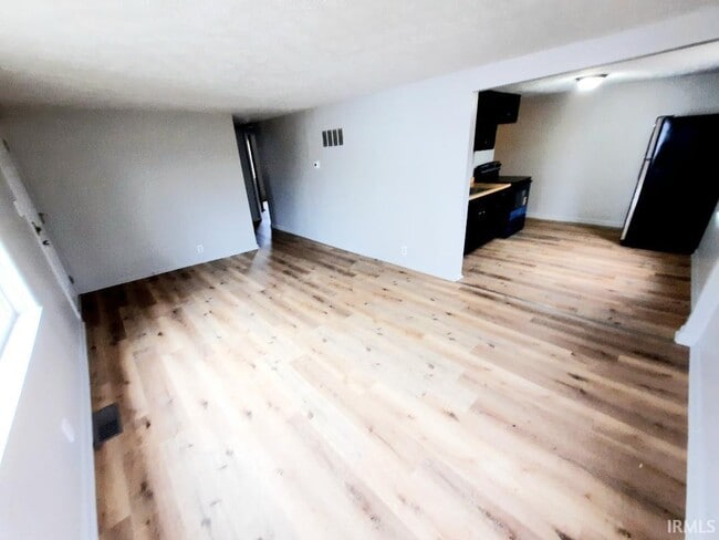 Building Photo - 1807 W Adams St