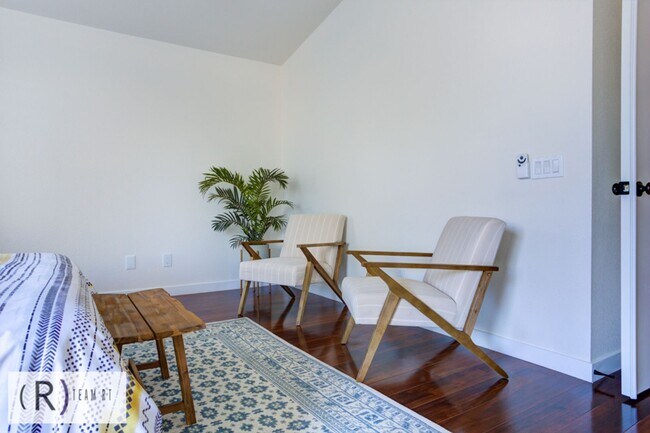 Building Photo - A Bright and Cozy Home with 3 Bedroom and 2 Bathroom with a Loft
