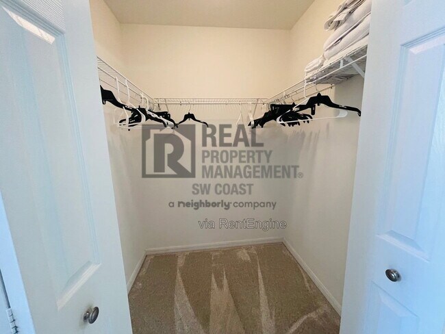Building Photo - 15449 Bellamar Cir