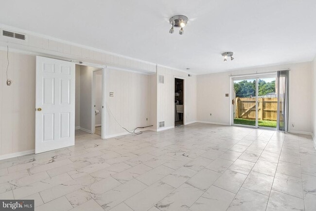 Building Photo - 6409 Whitwell Ct