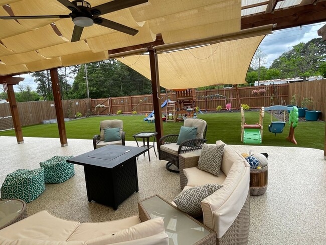 Building Photo - Gorgeous 3 Bedroom Home in Lucien Fields - Only 5 Years Old!