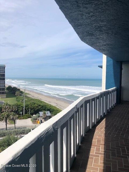 Building Photo - 1175 Highway A1a Unit 606