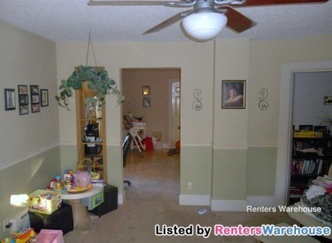 Building Photo - 1625 Walnut St