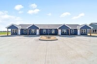 Building Photo - 9530 Russellville Rd