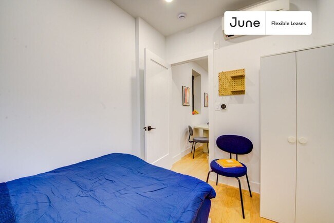 Building Photo - 246 W 108th St