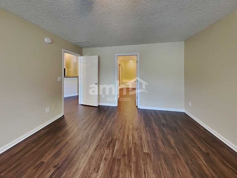 Building Photo - 13895 Wild Hammock Trl