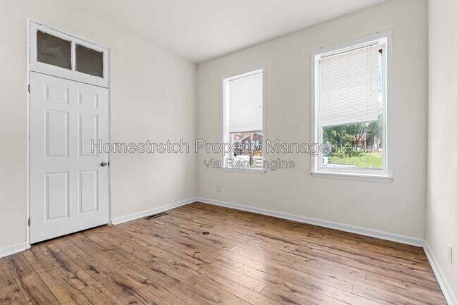 Building Photo - 3747 Oregon Ave