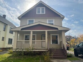 Building Photo - SECTION 8 & EDEN Accepted! - Fully Renovat...