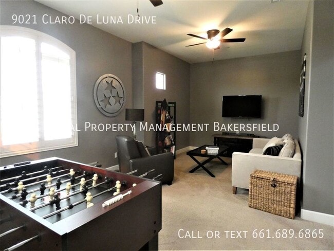 Building Photo - 9021 Claro De Luna Dr
