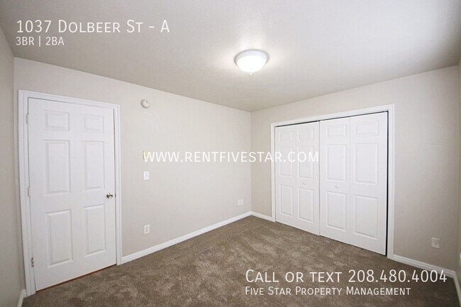 Building Photo - 1037 Dolbeer St