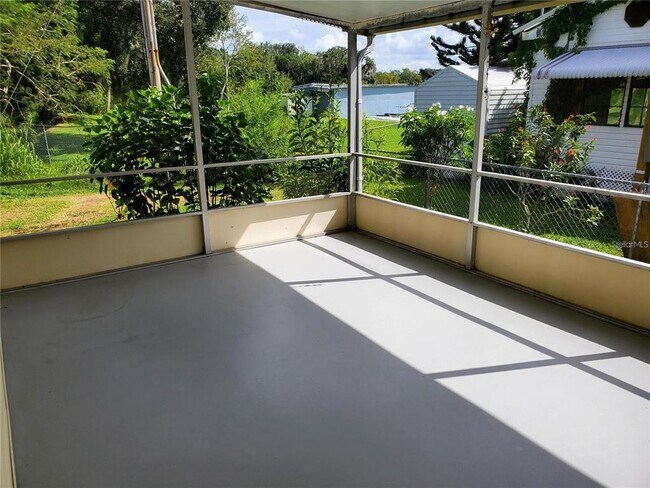 Building Photo - 3532 Lazy Lake Dr N