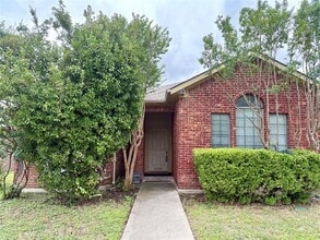 Building Photo - 13339 Fall Manor Dr