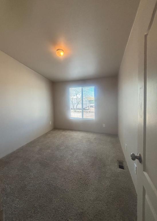 Building Photo - 1219 E 35th St