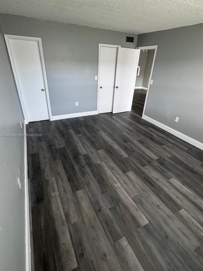 Building Photo - 301 NW 177th St