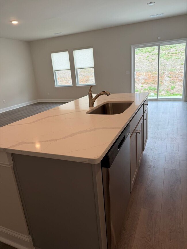 Building Photo - New construction