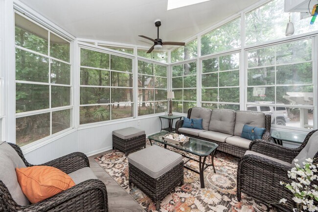Building Photo - 2105 Williams Veneer Ct