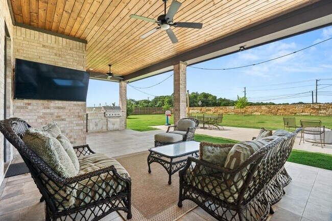 Building Photo - 3020 Keifer Marshall Dr
