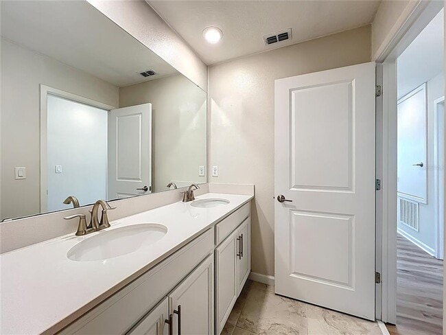 Building Photo - 1740 Black Maple Pl