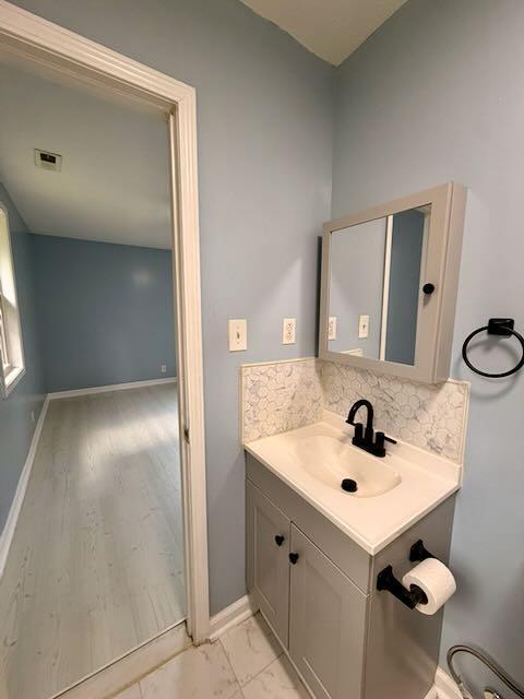 Building Photo - 9315 Castle Falls Cir