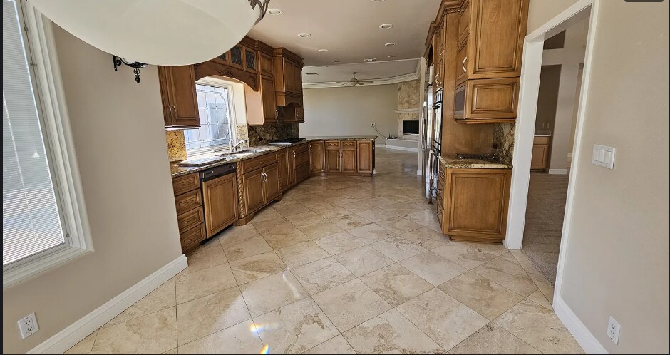 Building Photo - 2123 Bennington Ct