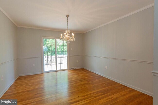 Building Photo - 3093 Old Leetown Pike
