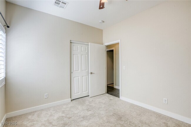 Building Photo - 3719 Caribbean Blue Ave