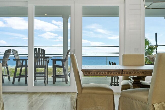 Building Photo - 14300 Front Beach Rd